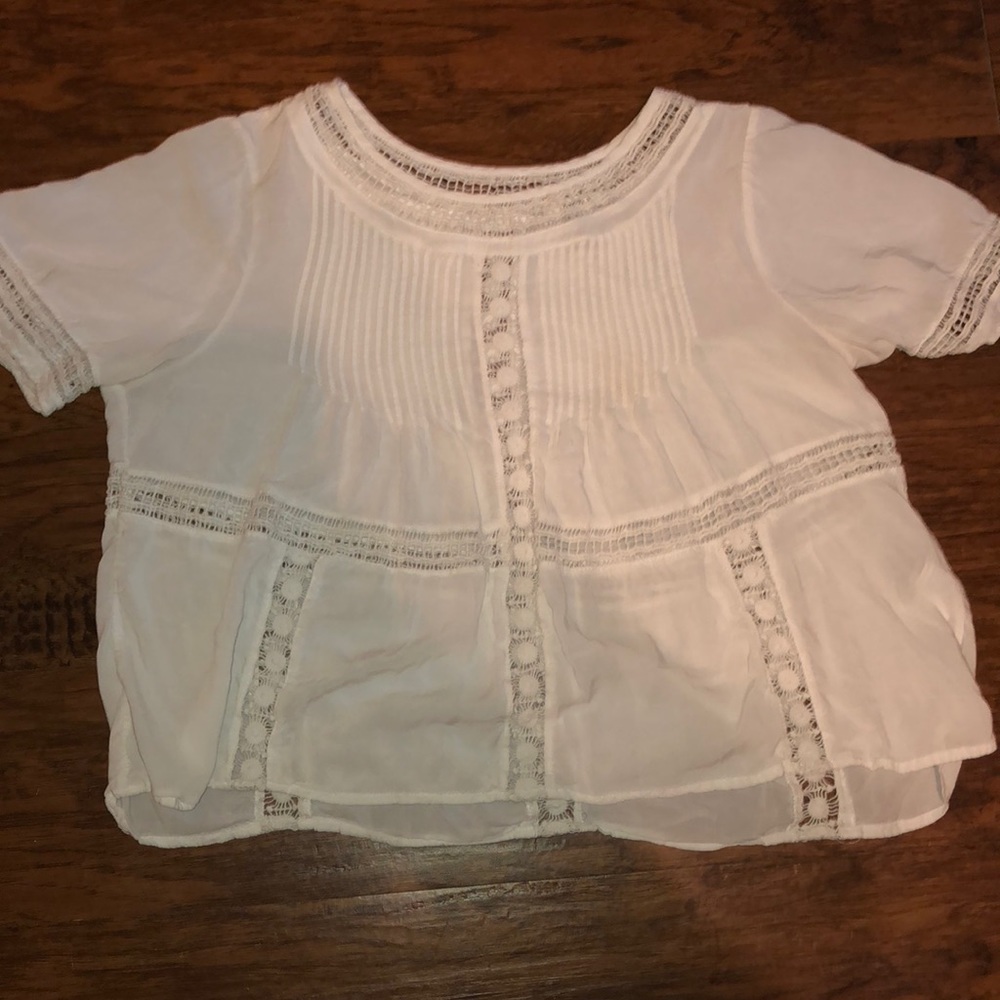 Forever 21 white top w decorative embellishments